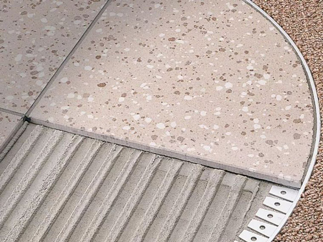 地磚與地毯收口 地磚與地毯收口