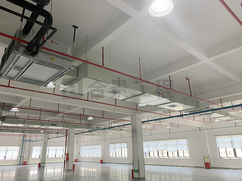 東莞盈灃科技有限公司工程緊鑼密鼓施工中，為迎接竣工全力奮戰！