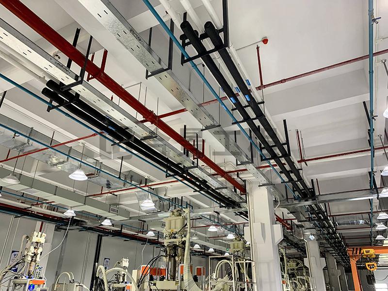 東莞盈灃科技有限公司工程緊鑼密鼓施工中，為迎接竣工全力奮戰！