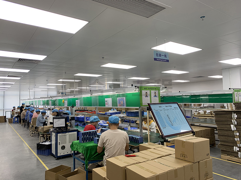 東莞盈灃科技有限公司工程緊鑼密鼓施工中，為迎接竣工全力奮戰！